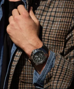 Alternative view of Promaster Skyhawk - JY8149-05E